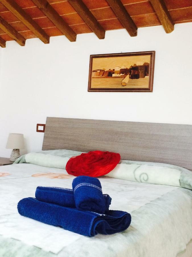 Mansarda Degli Ulivi Apartment Rigomagno ภายนอก รูปภาพ