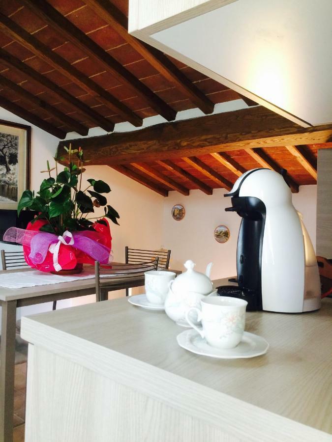 Mansarda Degli Ulivi Apartment Rigomagno ภายนอก รูปภาพ