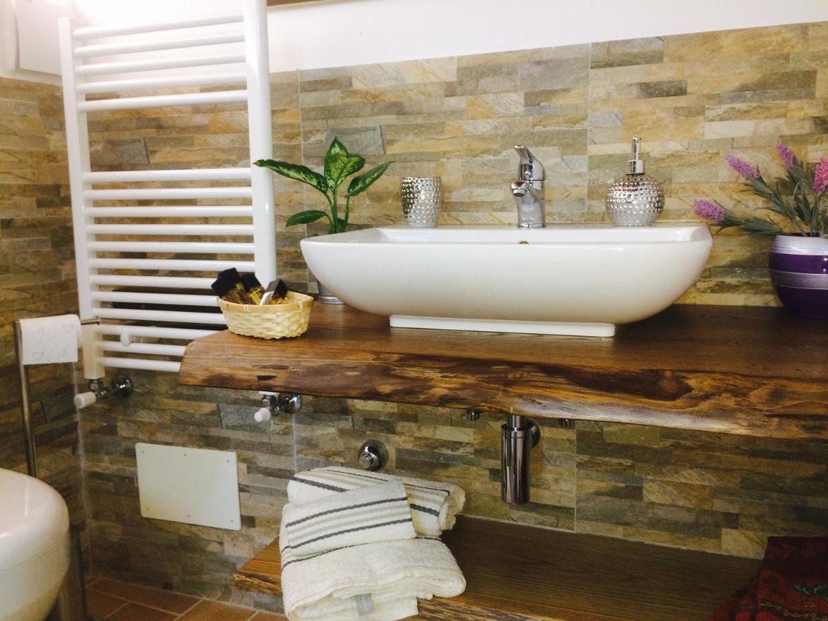 Mansarda Degli Ulivi Apartment Rigomagno ห้อง รูปภาพ